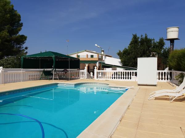 Chalet<br>en PUENTE-GENIL