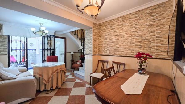Casa<br>en PUENTE-GENIL